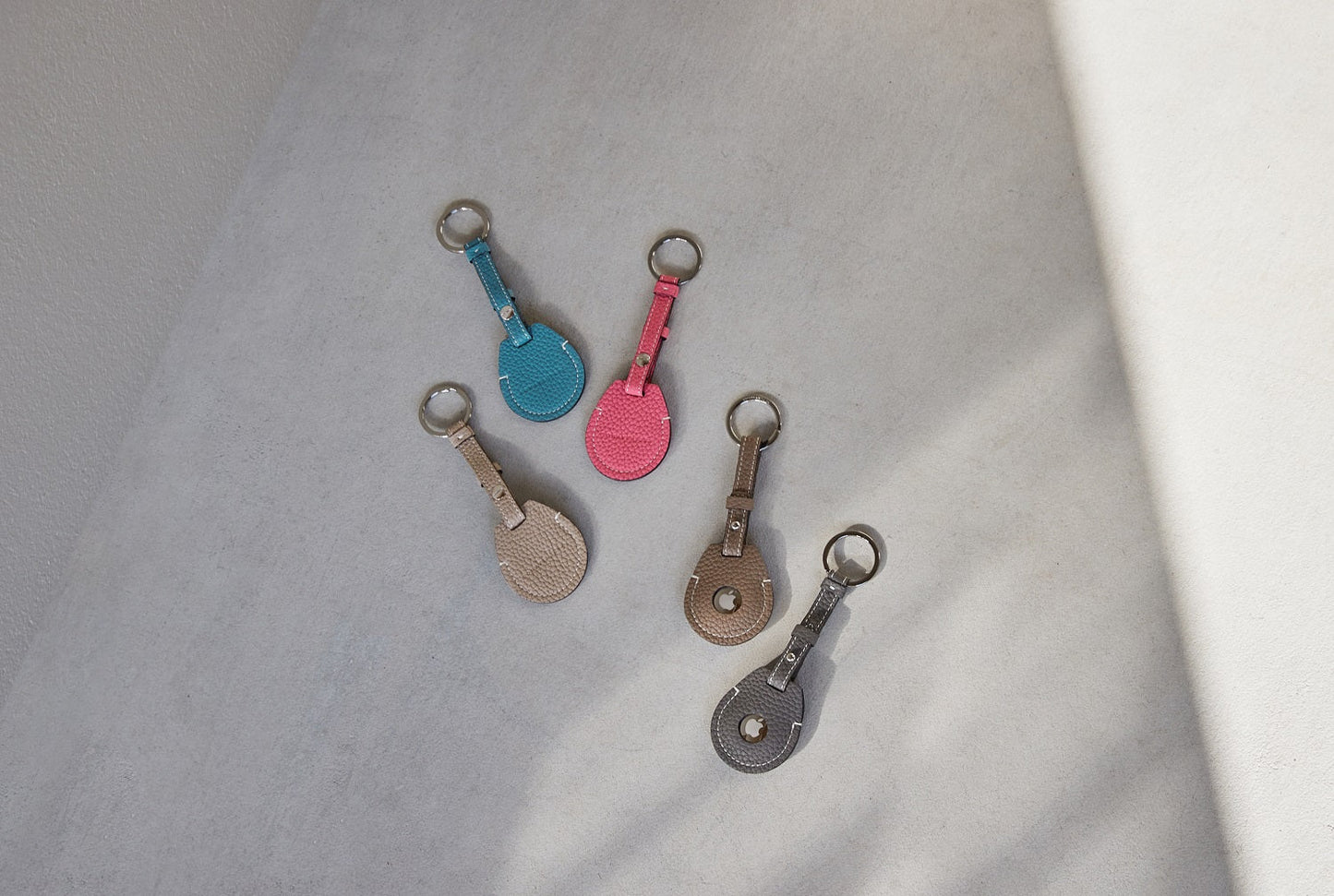 AirTag Keyring Shrink Leather