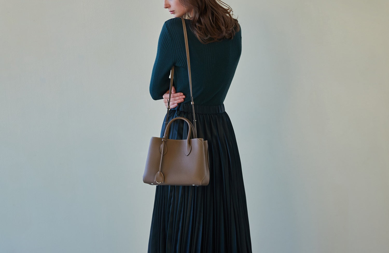 ミア トートバッグ (25 スモール シュリンク) 